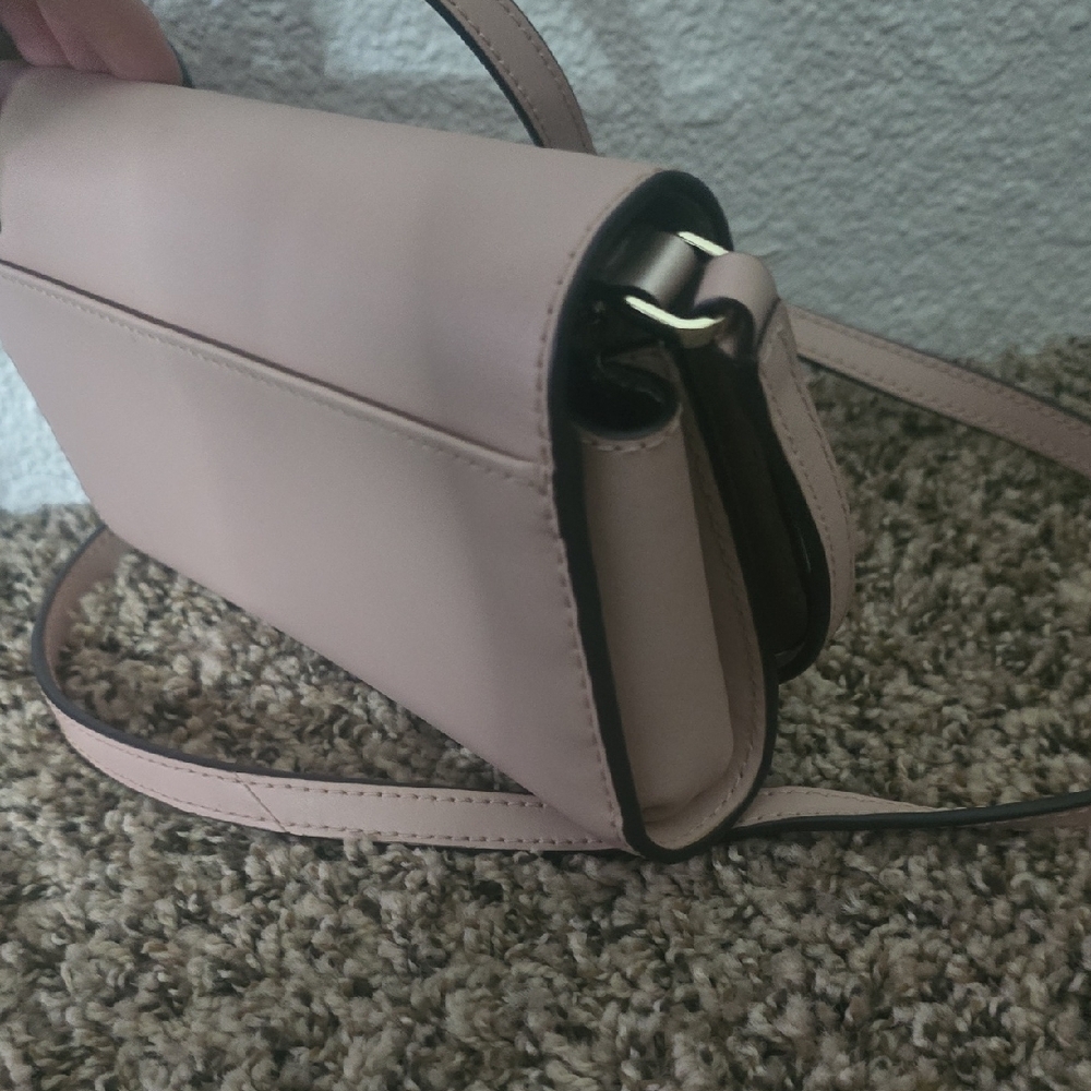 Kate Spade Blush Pink & Metallic Pink Aztec Crossbody Bag (EUC)(LIKE NEW)💕♠️💕 - Picture 9 of 12
